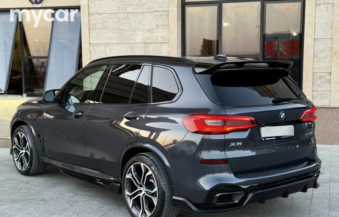 BMW X5 2019