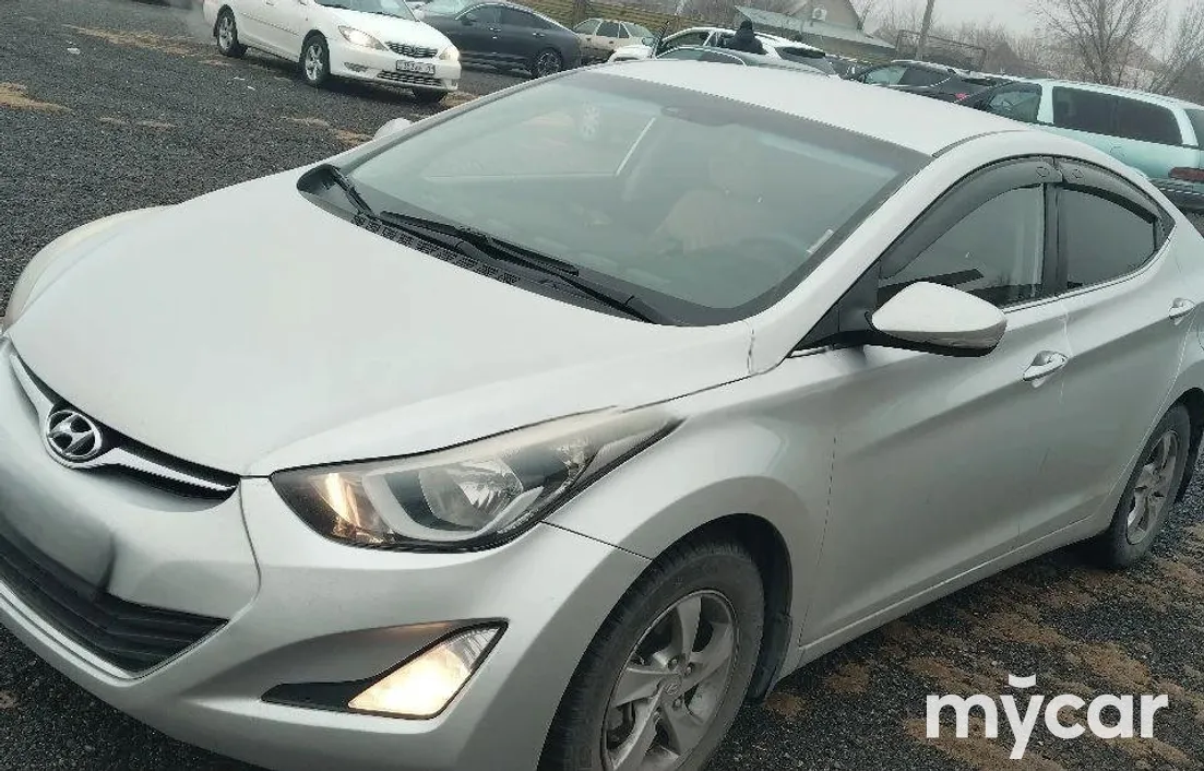 Hyundai Elantra 2014