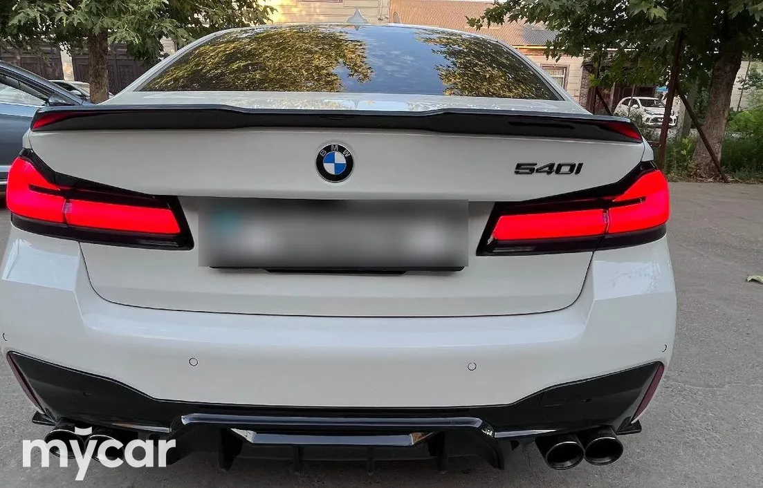 BMW 5 серия 2020