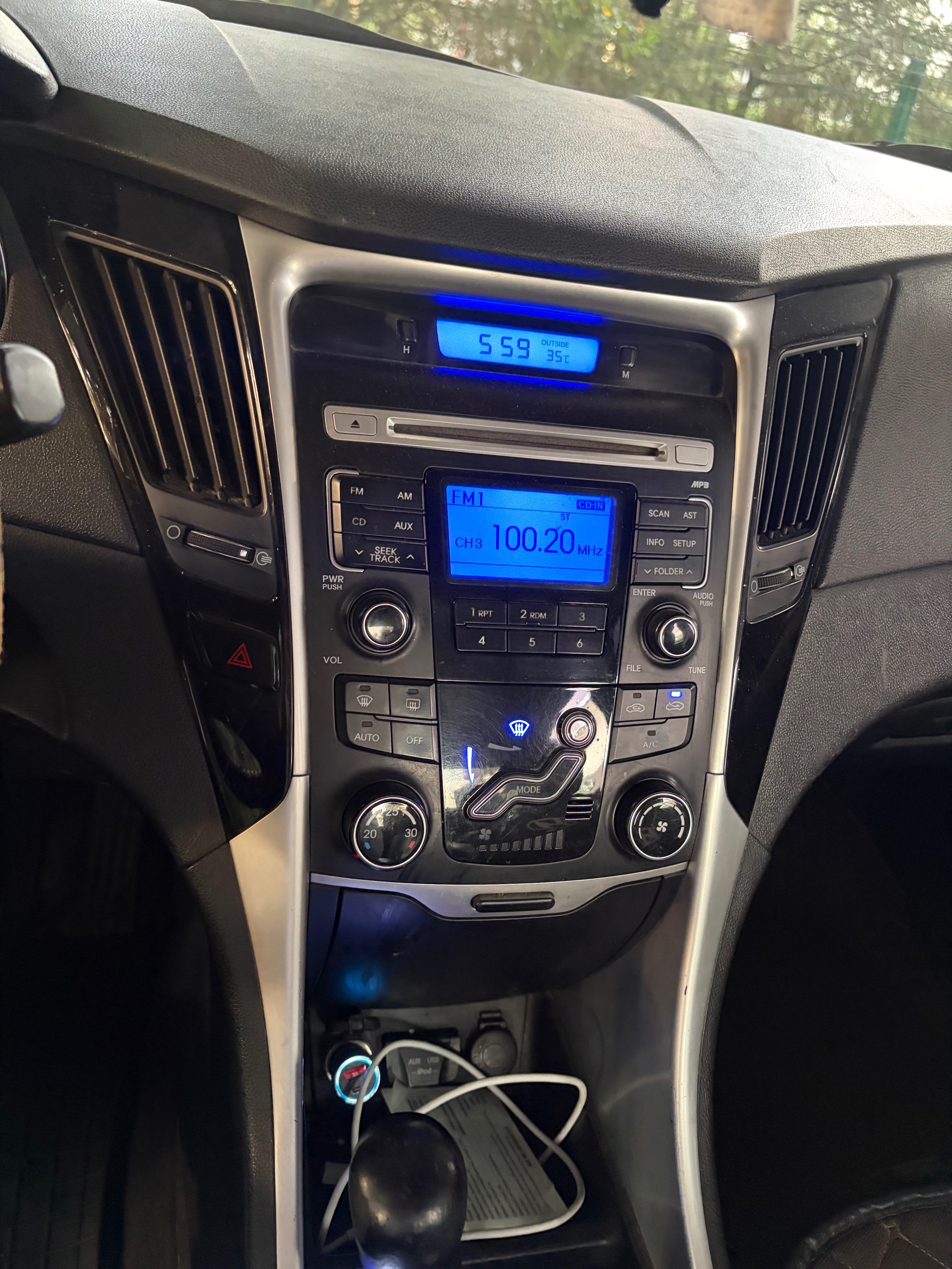 Hyundai Sonata 2011