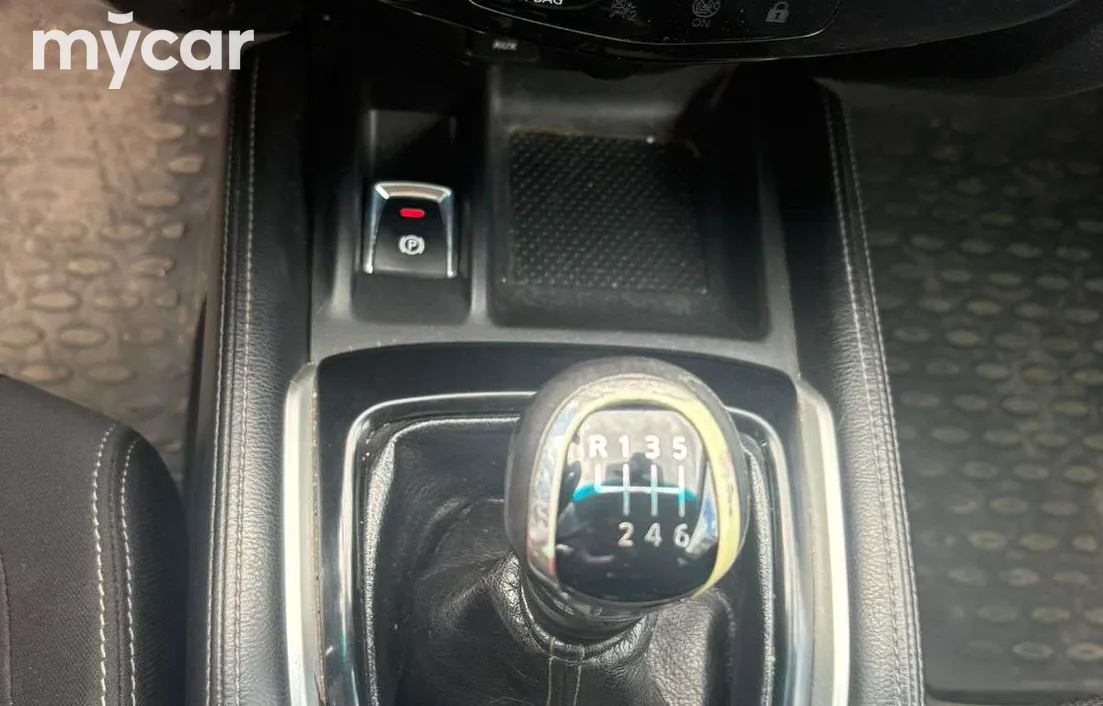 Nissan Qashqai 2014