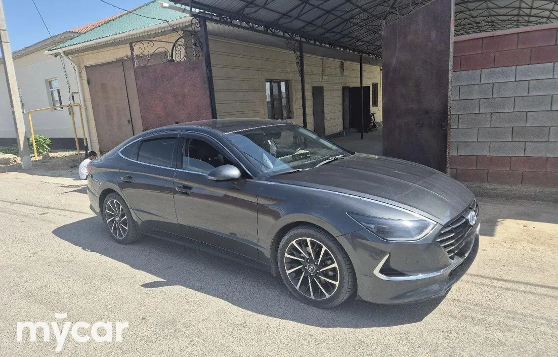 Hyundai Sonata 2021