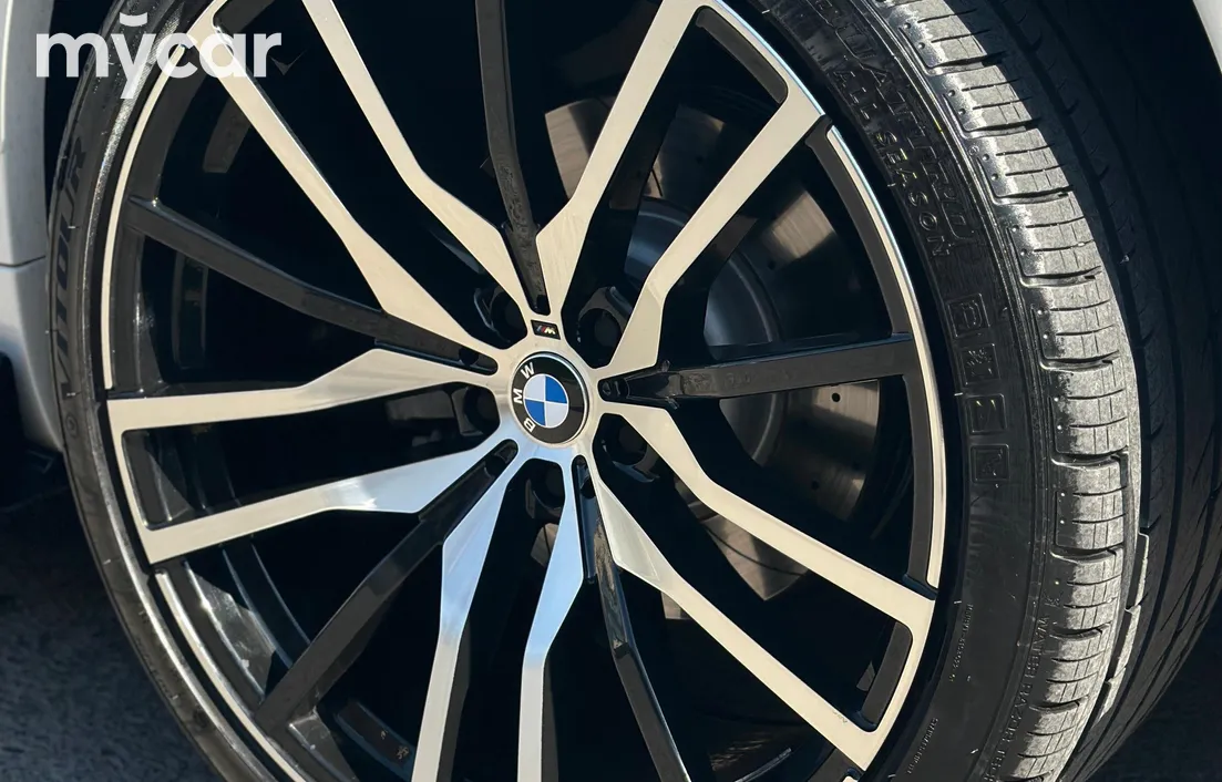 BMW X5 2019