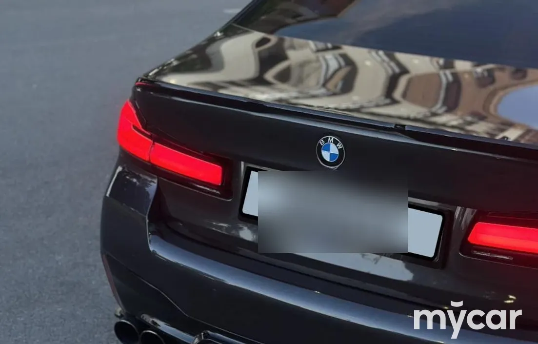 BMW 5 серия 2018
