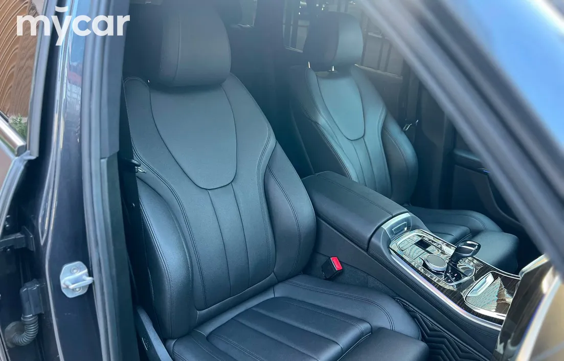 BMW X5 2019