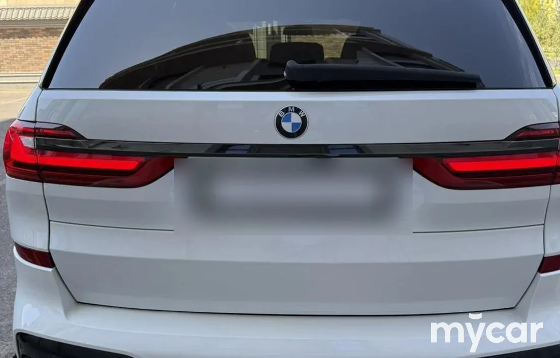 BMW X7 2021