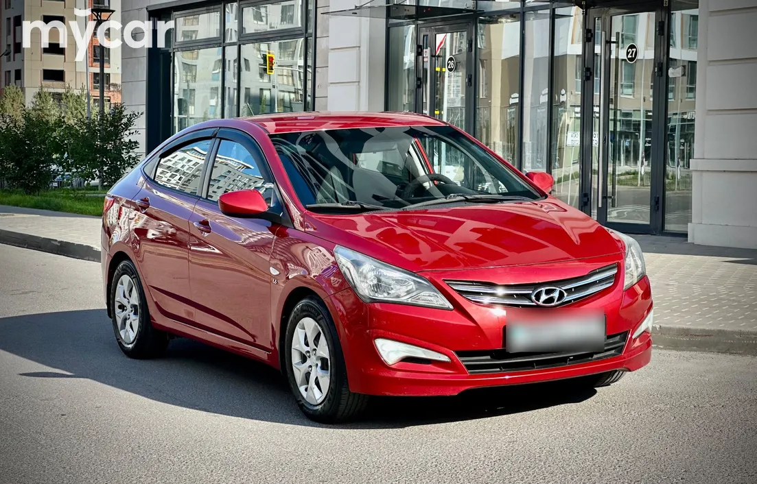 Hyundai Solaris 2015