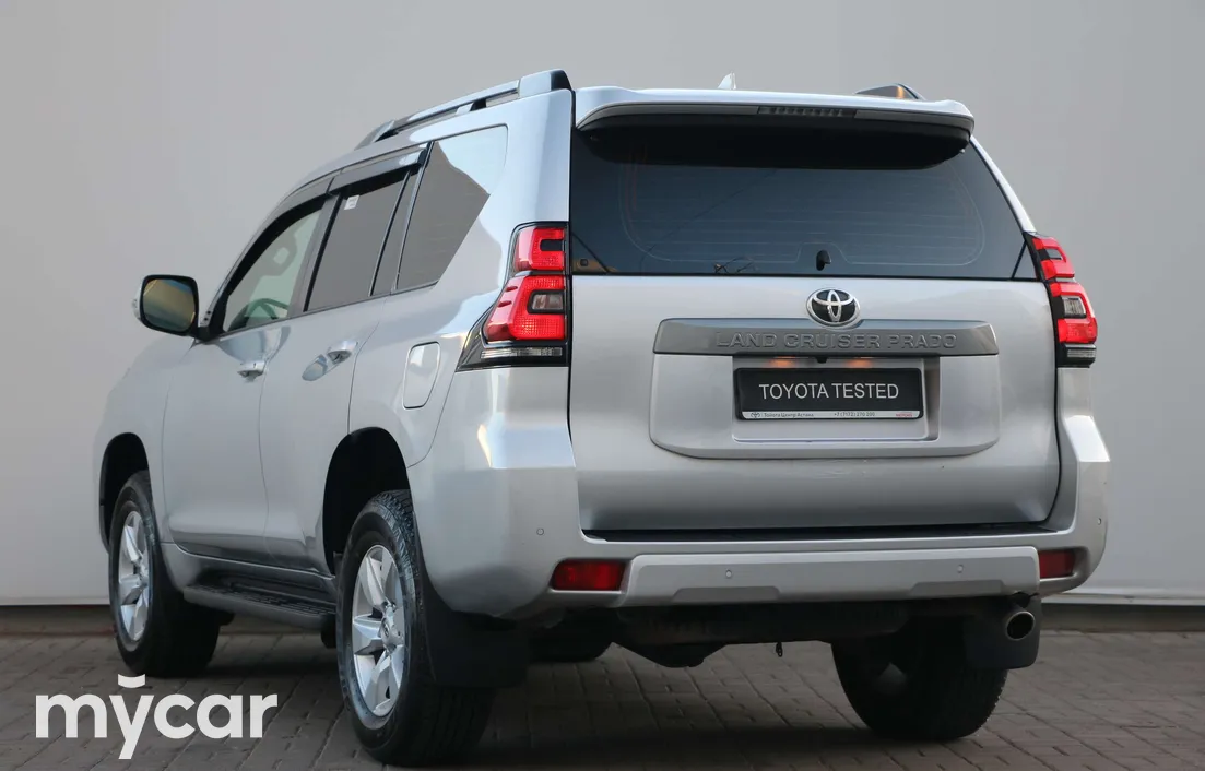 Toyota Land Cruiser Prado 2023