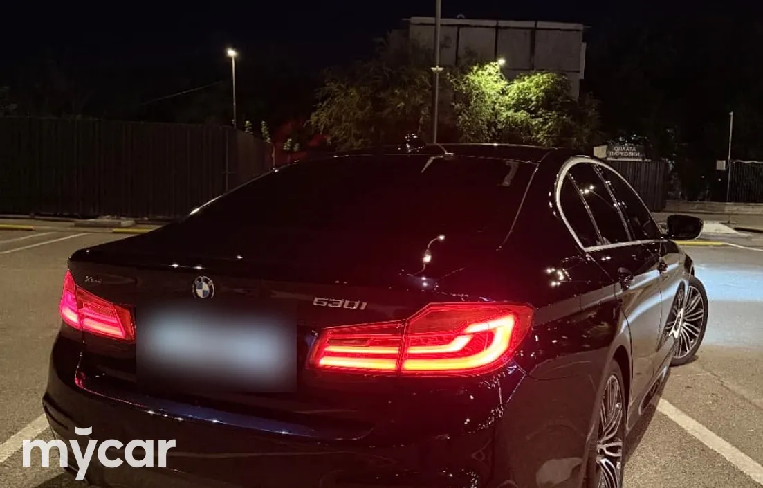 BMW 5 серия 2018