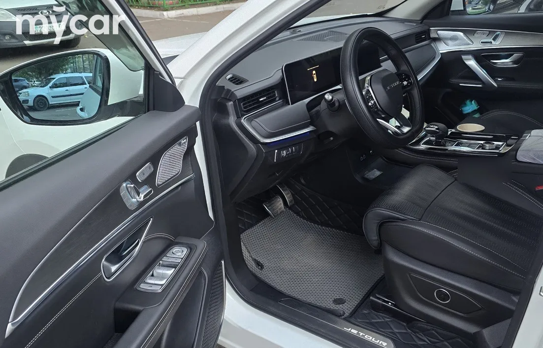 Jetour X70 plus 2025