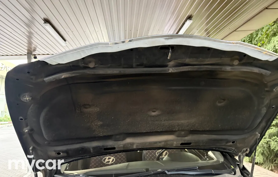 Hyundai Sonata 2011