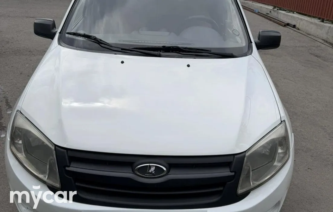 LADA Granta 2013