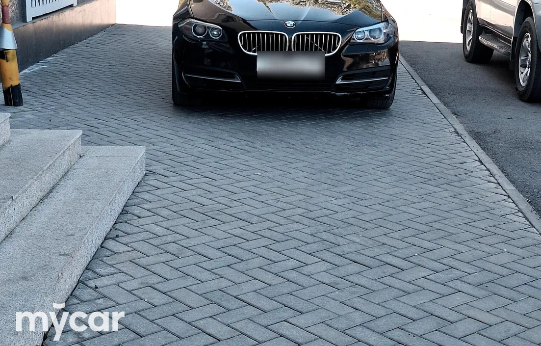 BMW 5 серия 2013