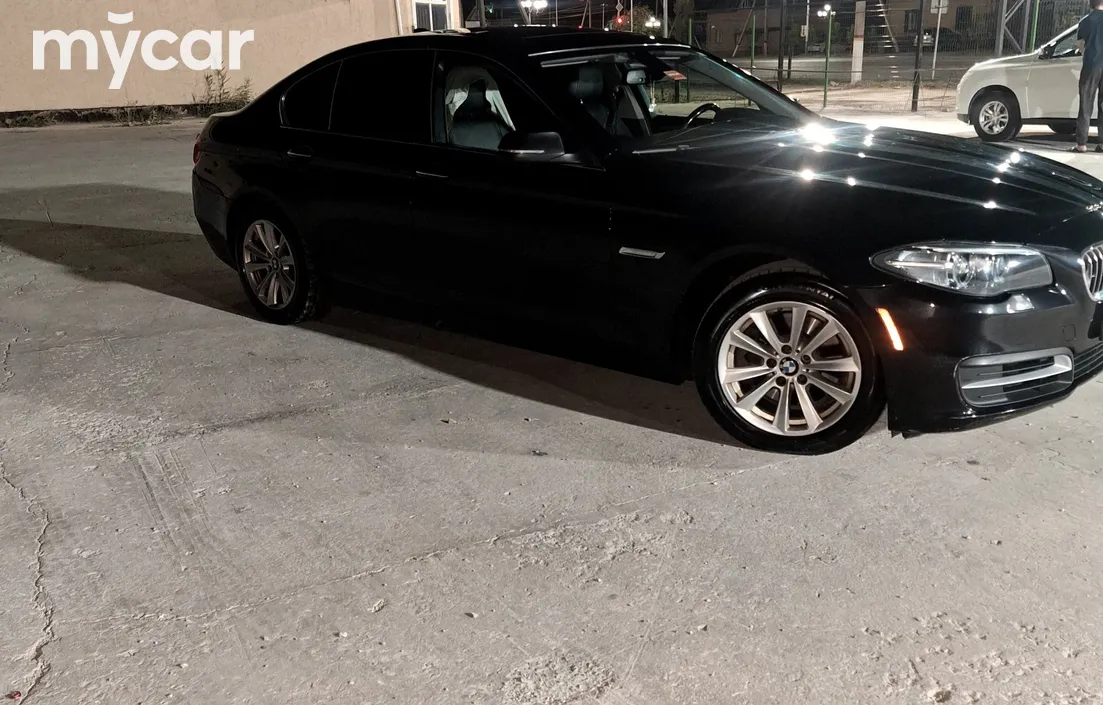 BMW 5 серия 2013