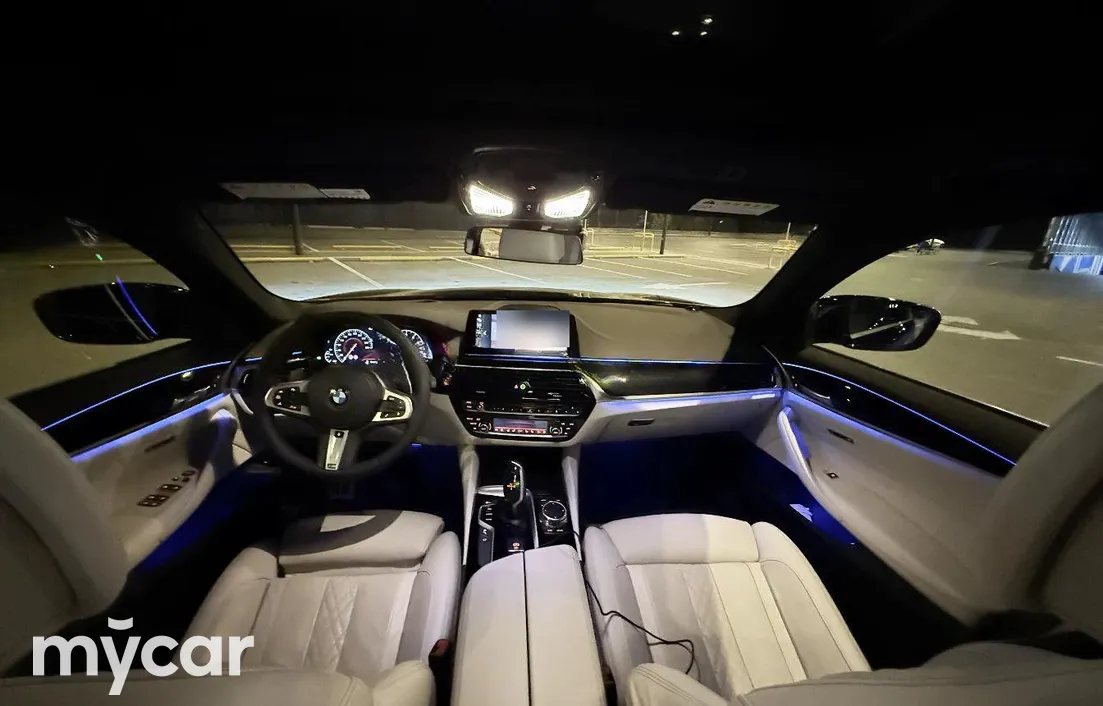 BMW 5 серия 2018