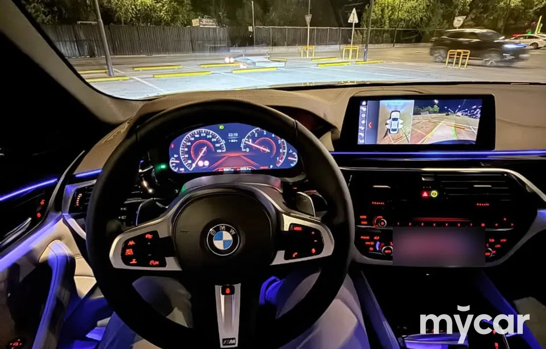 BMW 5 серия 2018