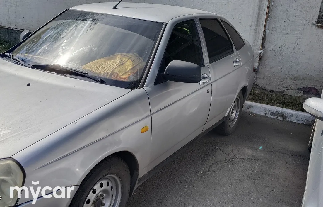LADA Priora 2013