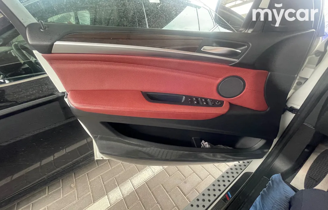 BMW X6 2012