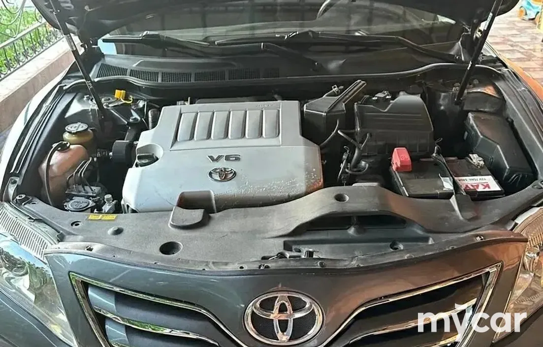Toyota Camry 2010