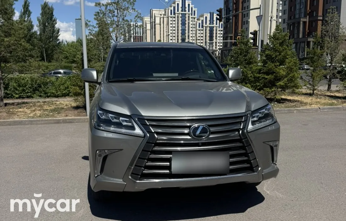 Lexus LX 2016