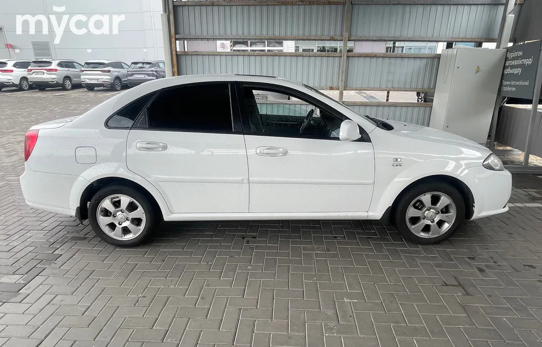 Chevrolet Lacetti 2023