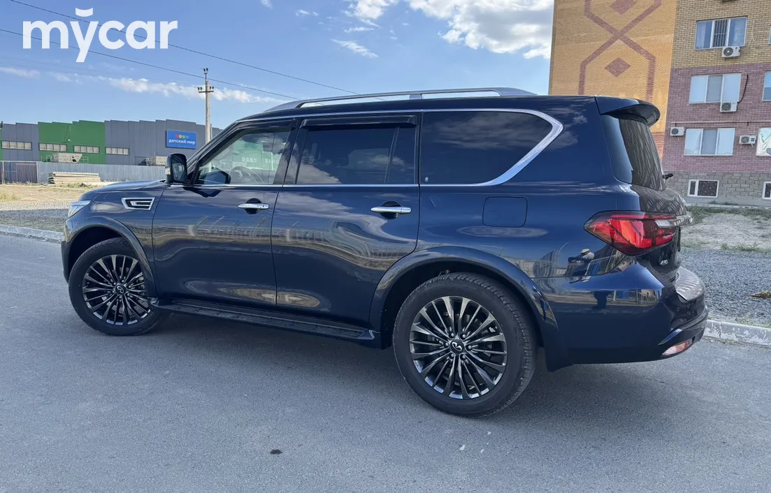 Infiniti QX80 2022