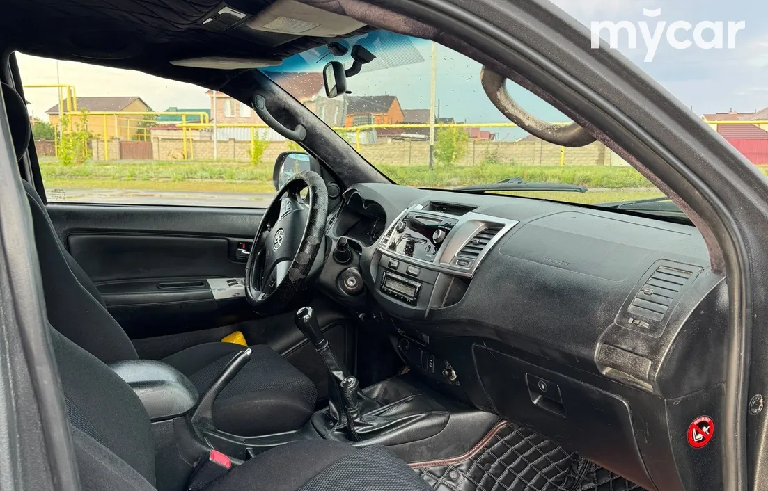 Toyota Fortuner 2014