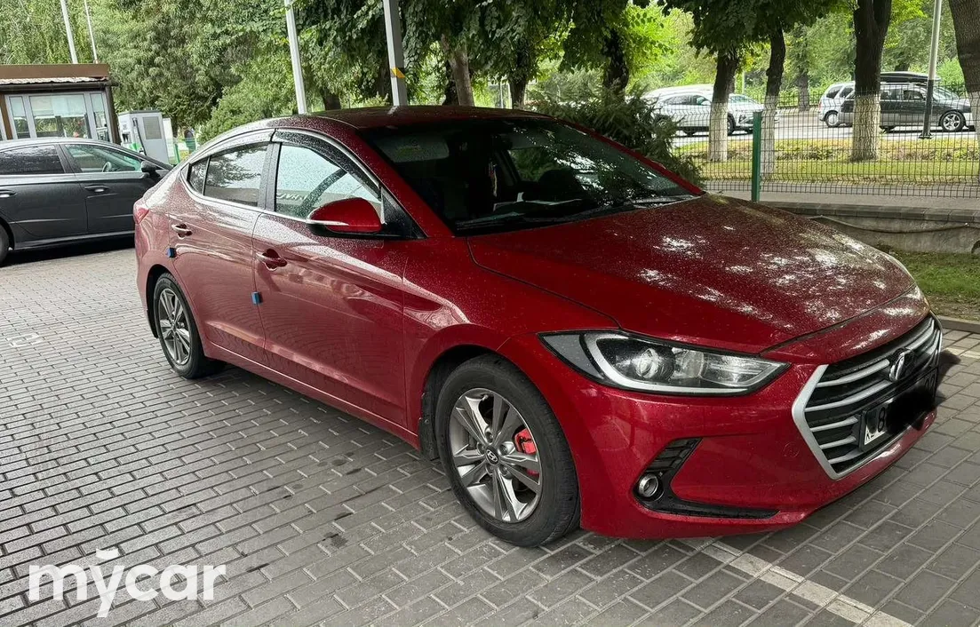 Hyundai Elantra 2018