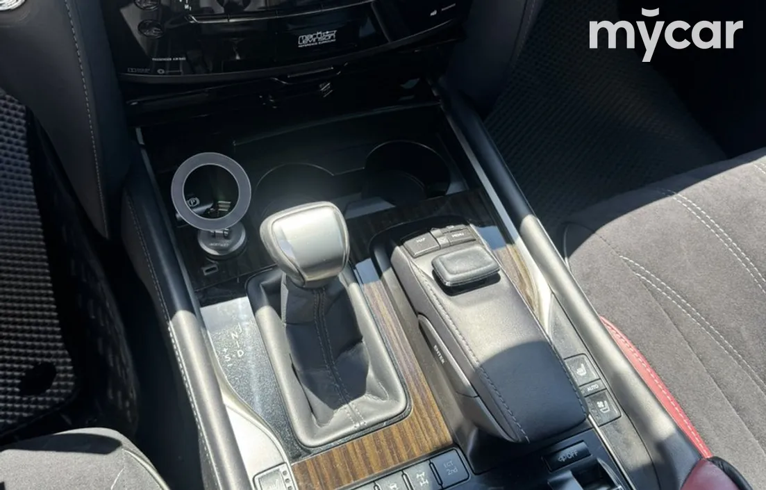 Lexus LX 2016