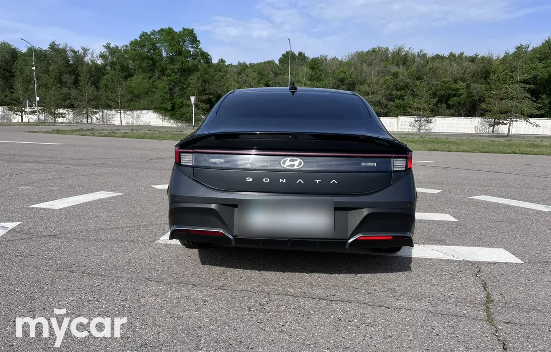 Hyundai Sonata 2024