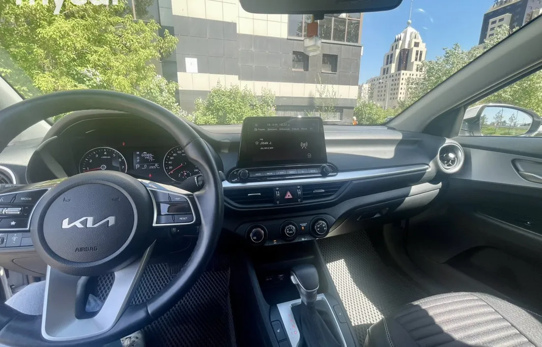 Kia Cerato 2024