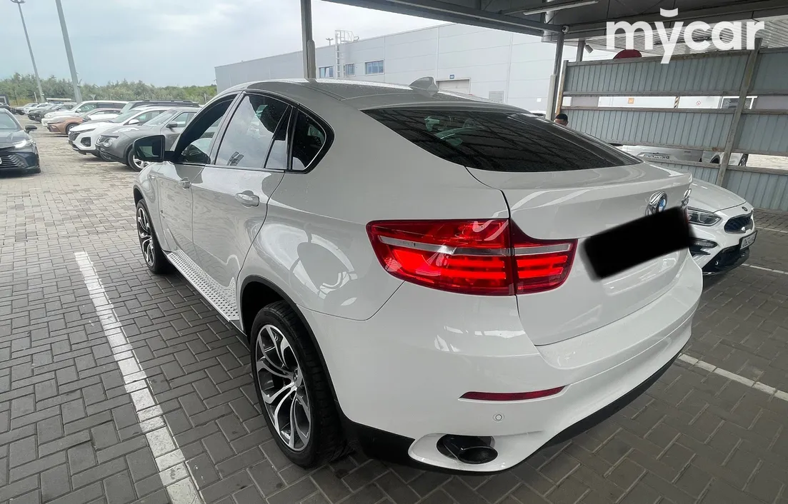 BMW X6 2012