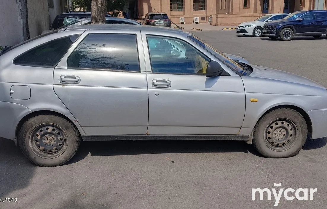 LADA Priora 2013