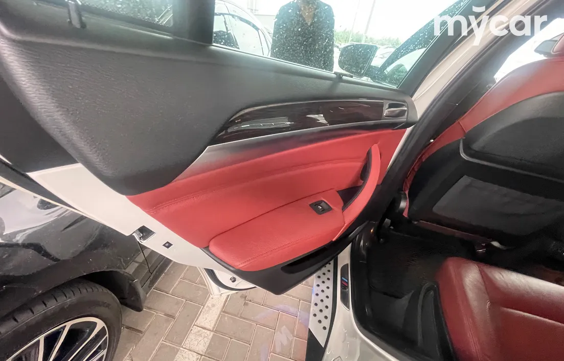 BMW X6 2012
