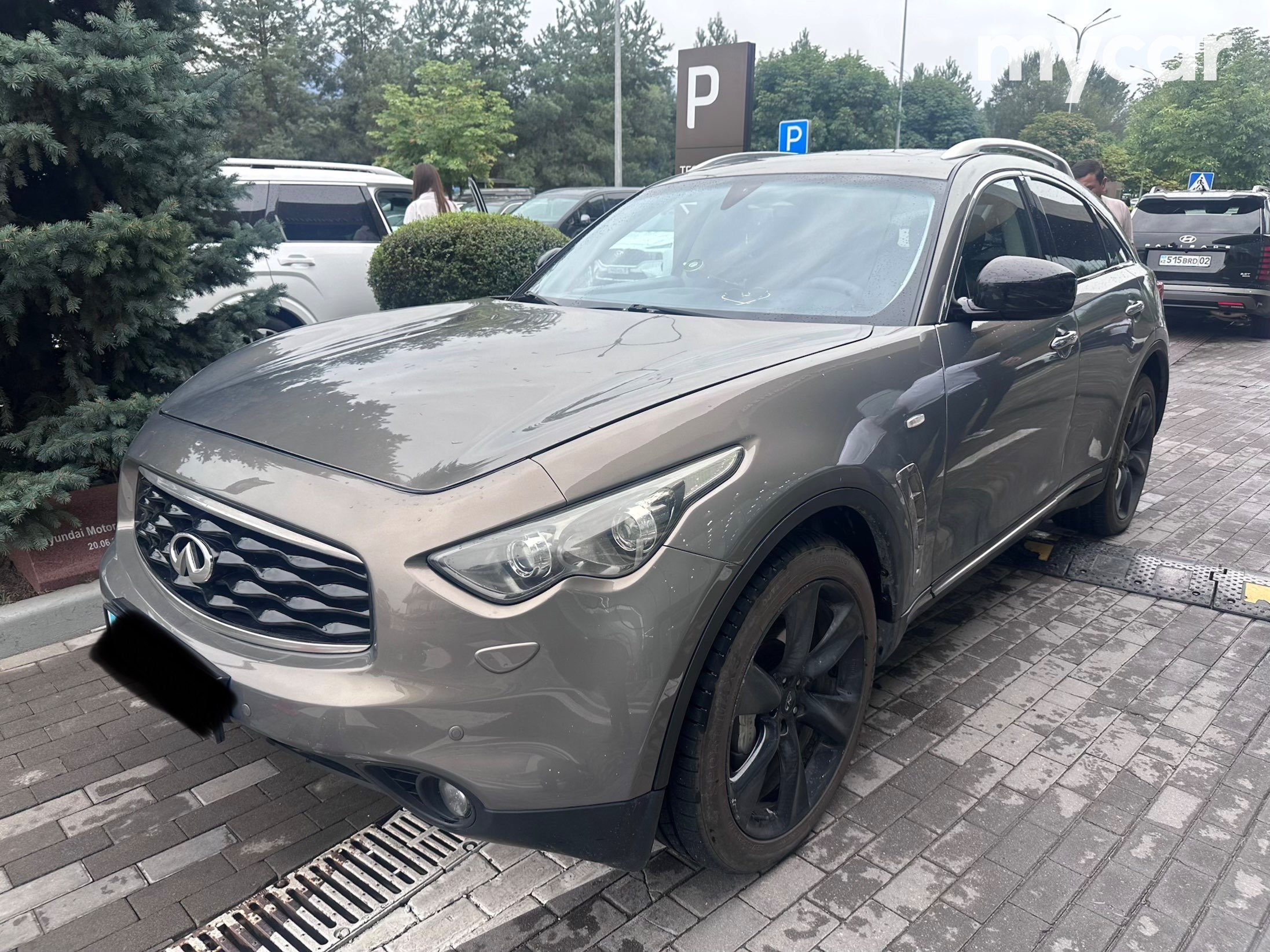 Infiniti FX 2010