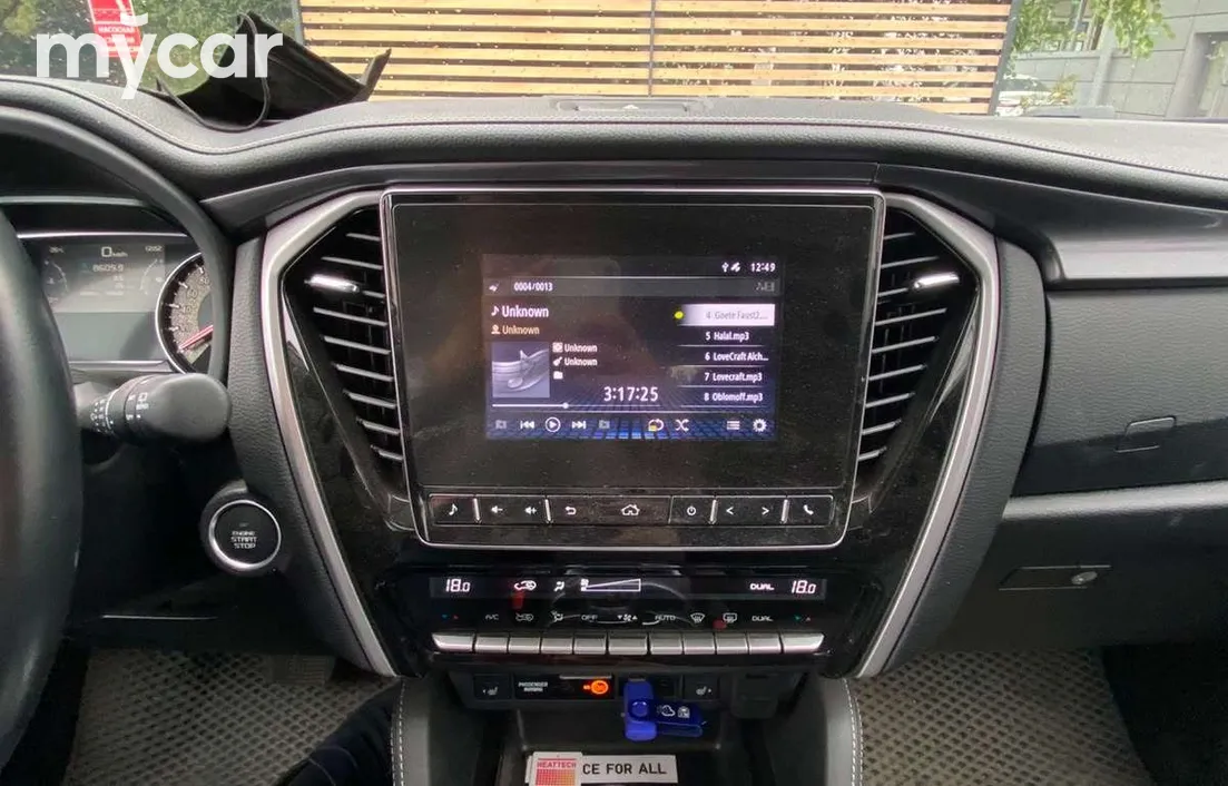 Isuzu MU-X 2020