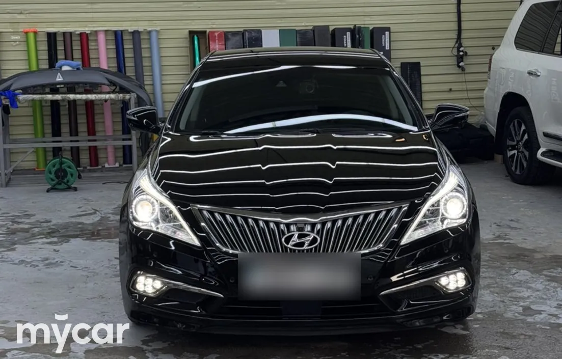 Hyundai Grandeur 2015