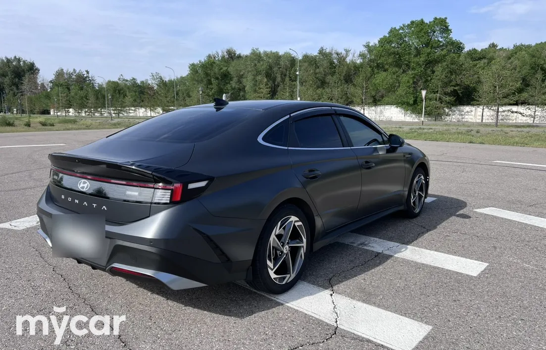 Hyundai Sonata 2024