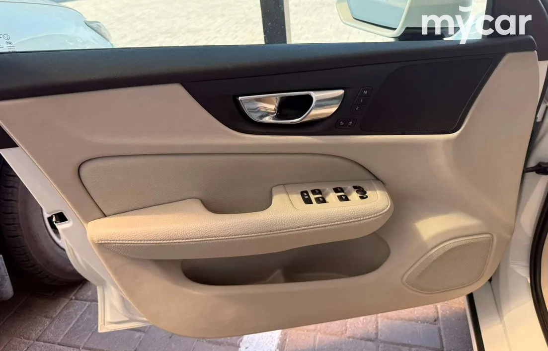 Volvo V60 2020