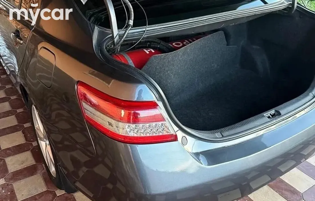 Toyota Camry 2010