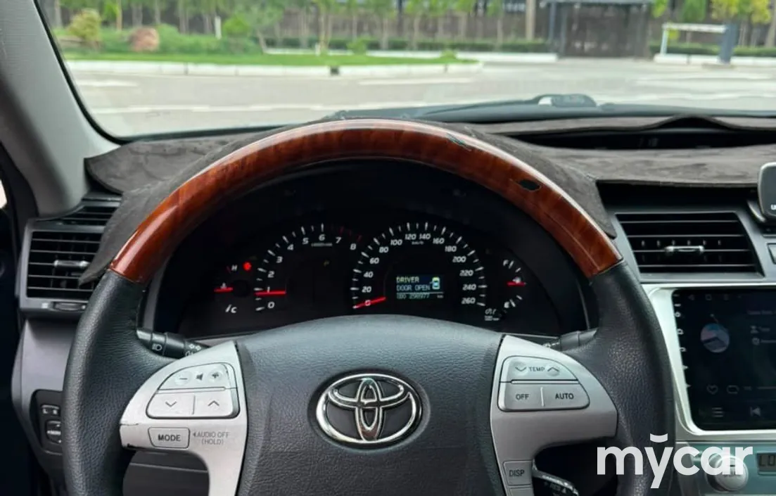 Toyota Camry 2008