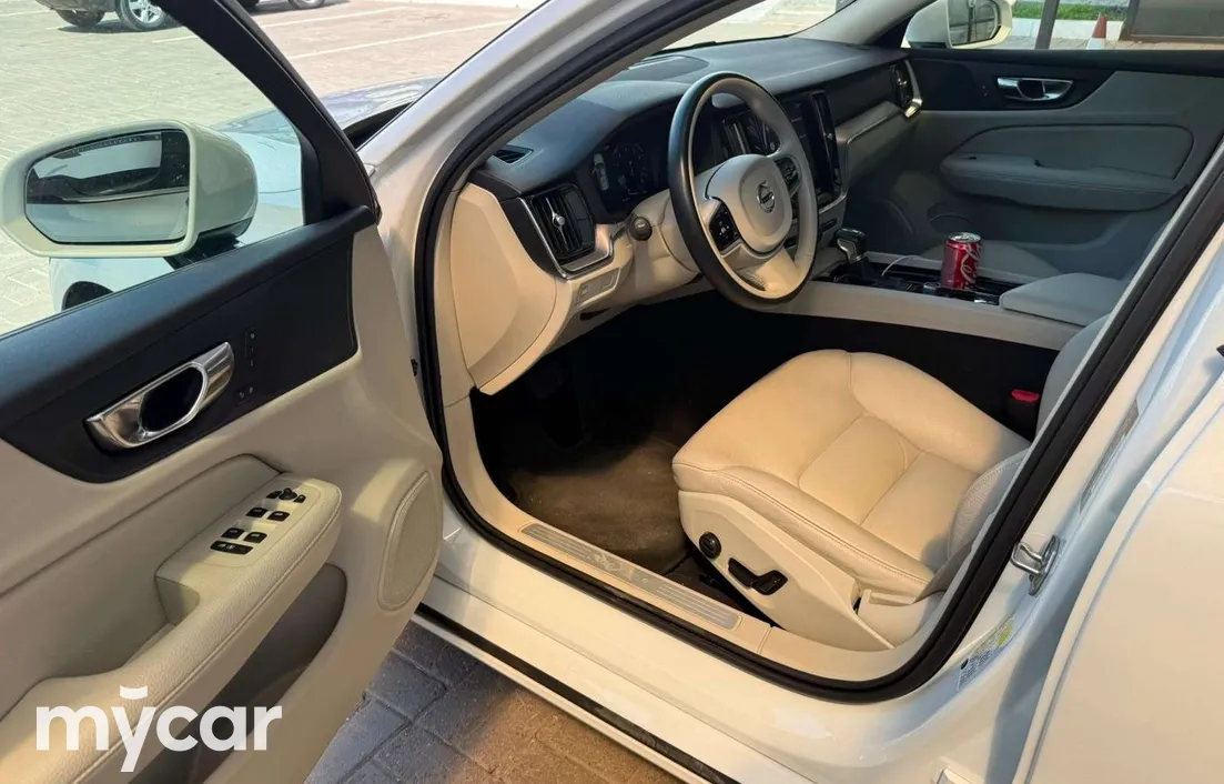 Volvo V60 2020