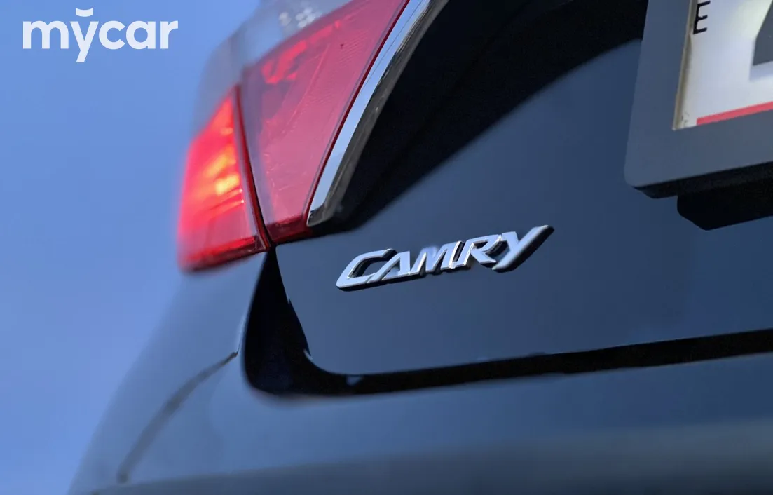 Toyota Camry 2017