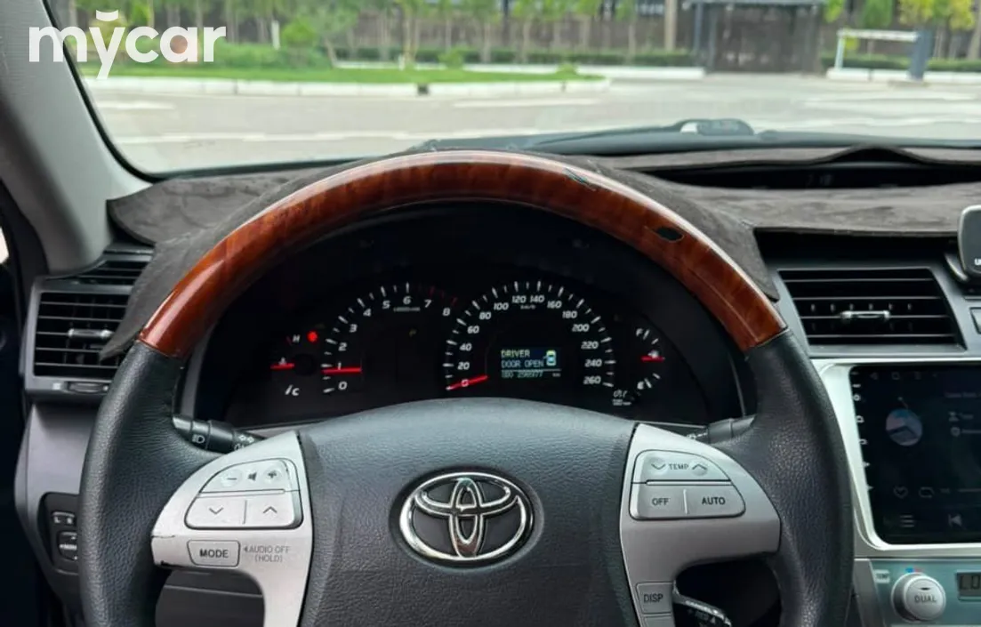 Toyota Camry 2008