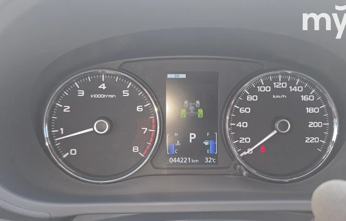 Mitsubishi Pajero Sport 2020