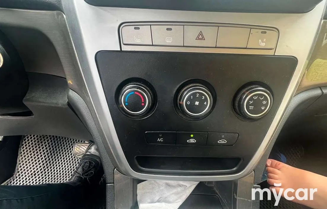 Geely Emgrand X7 2014