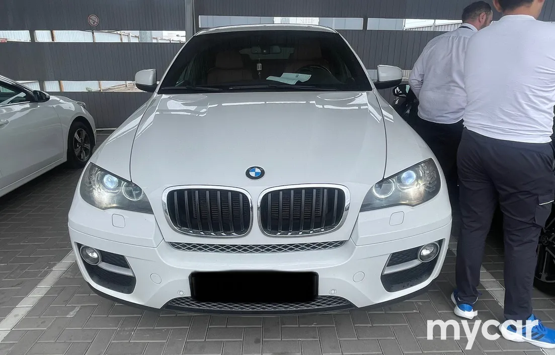 BMW X6 2012