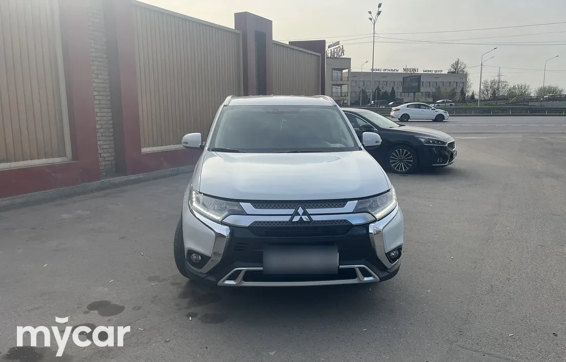 Mitsubishi Outlander 2019