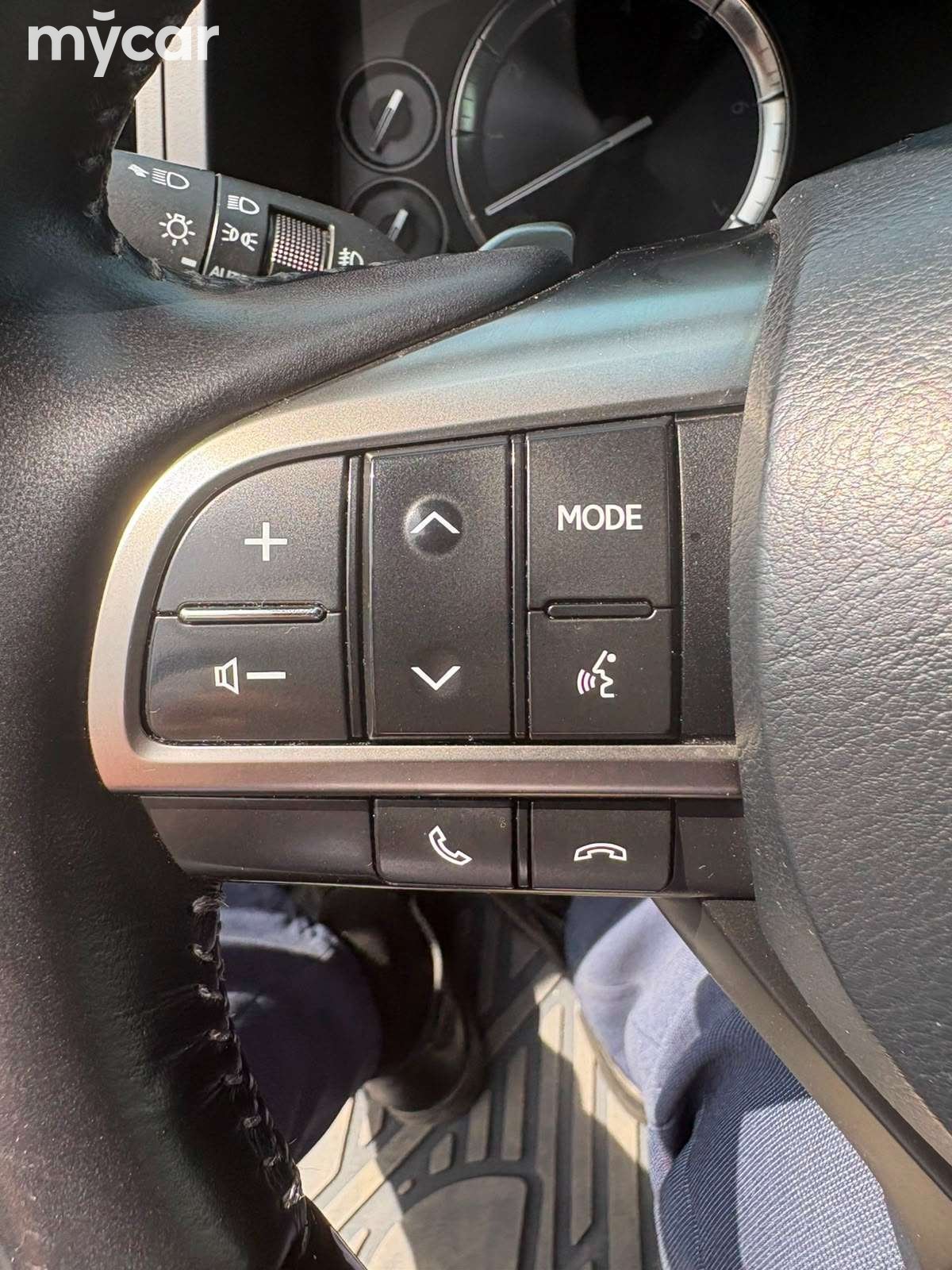 Lexus LX 2019