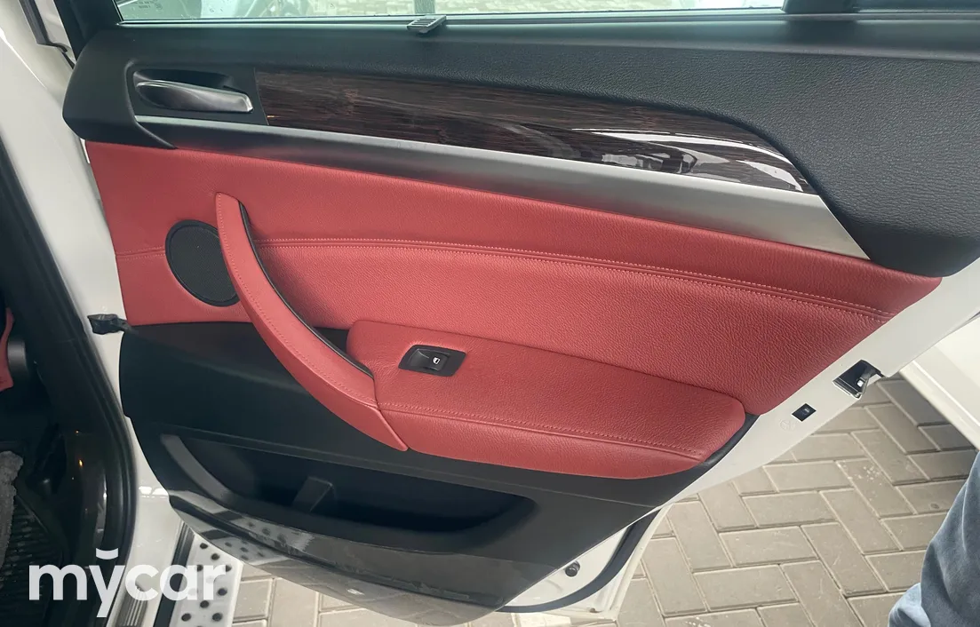 BMW X6 2012